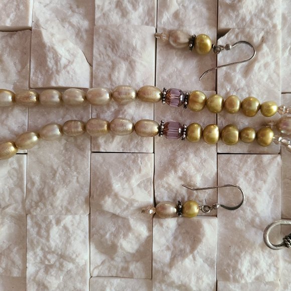 Abalone Shell Spikes & Pearls - Picture 6 of 9